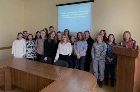 image-17-11-23-01-04