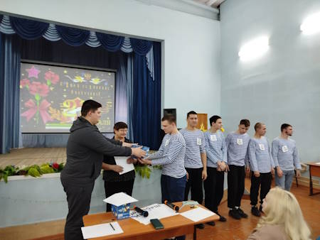 7f678ef4-7249-480c-bfb4-01848704f247