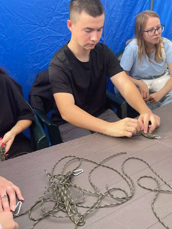 photo_5321025886729929381_y