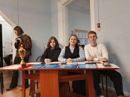 photo_5291745170531487415_y