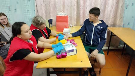 photo_5296715216492105040_y